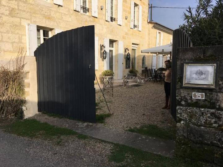 B&B Clos Emilion Et Table D'Hote En Option Vignonet Екстериор снимка